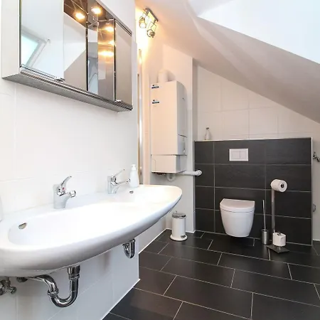 Townhouse-thaden Ferienhaus