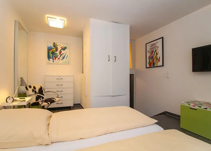 Semesterbostad Townhouse-thaden Norden