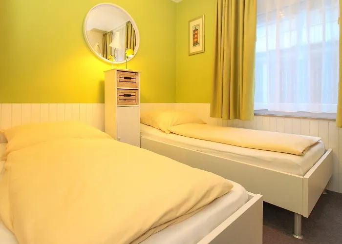 Semesterbostad Townhouse-thaden *